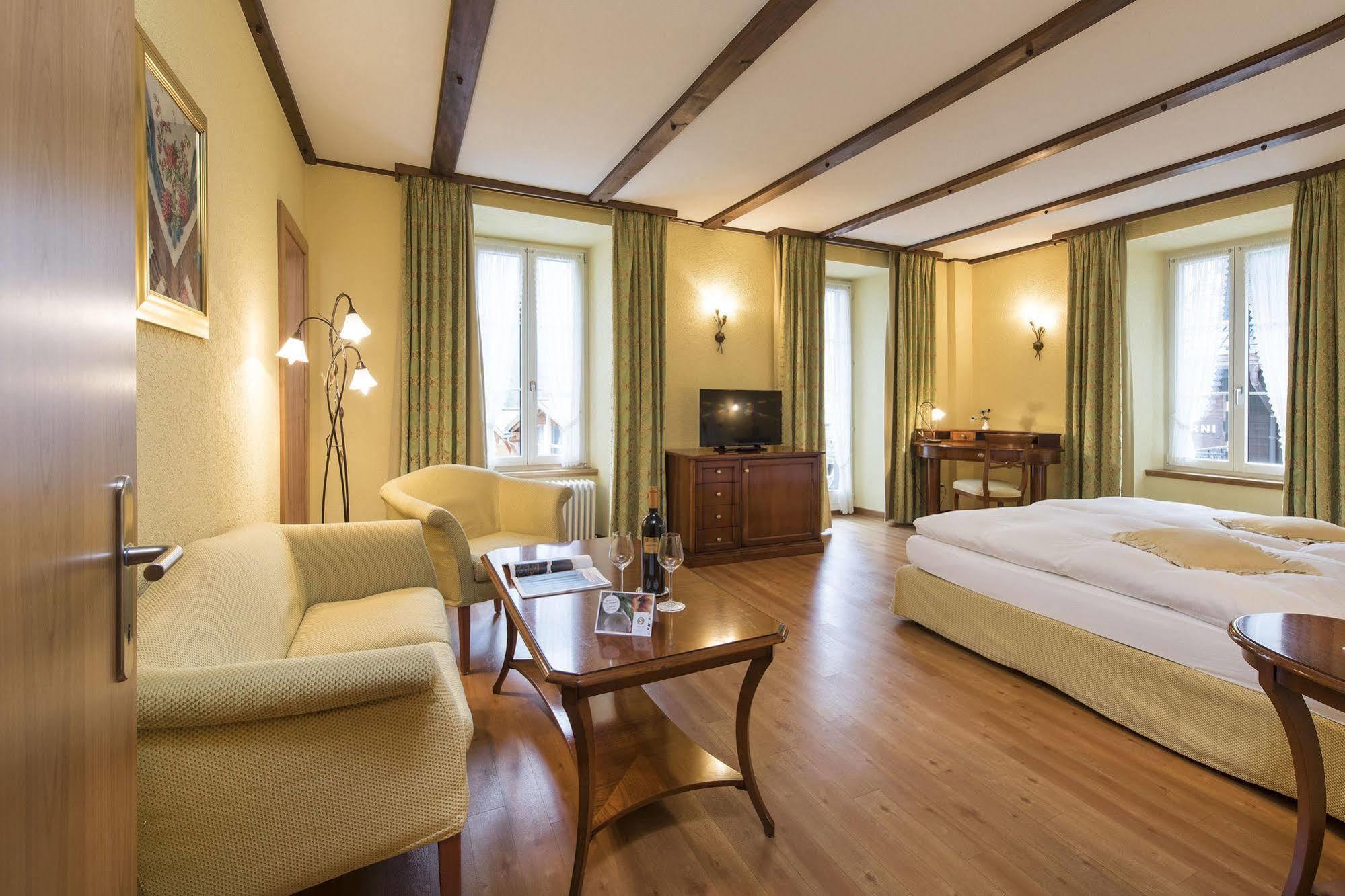 Sunstar Hotel סאס פה מראה חיצוני תמונה